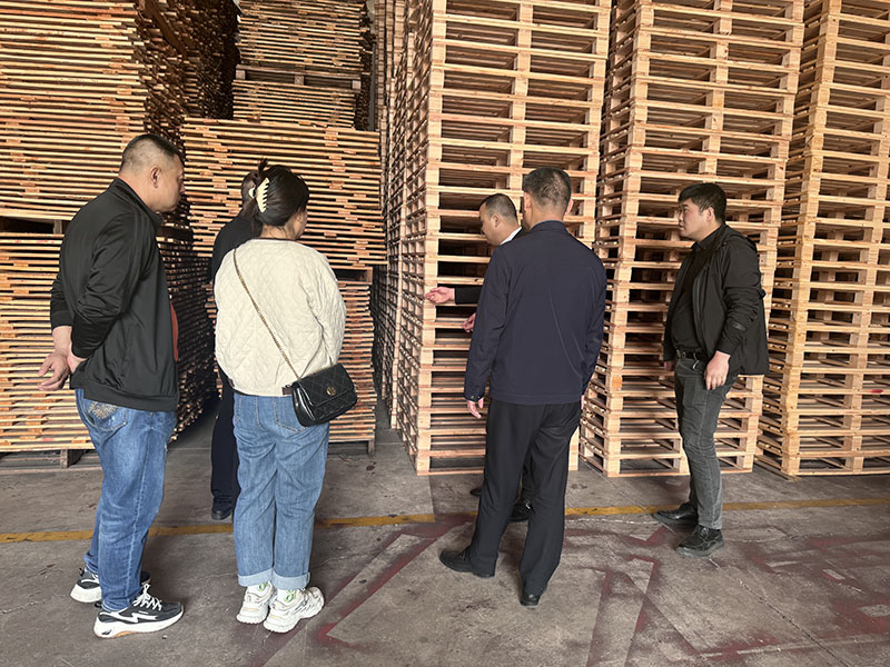 内蒙古 XX 物流有限公司(张经理、王工程师) 内蒙古 XX 物流有限公司(张经理、王工程师)